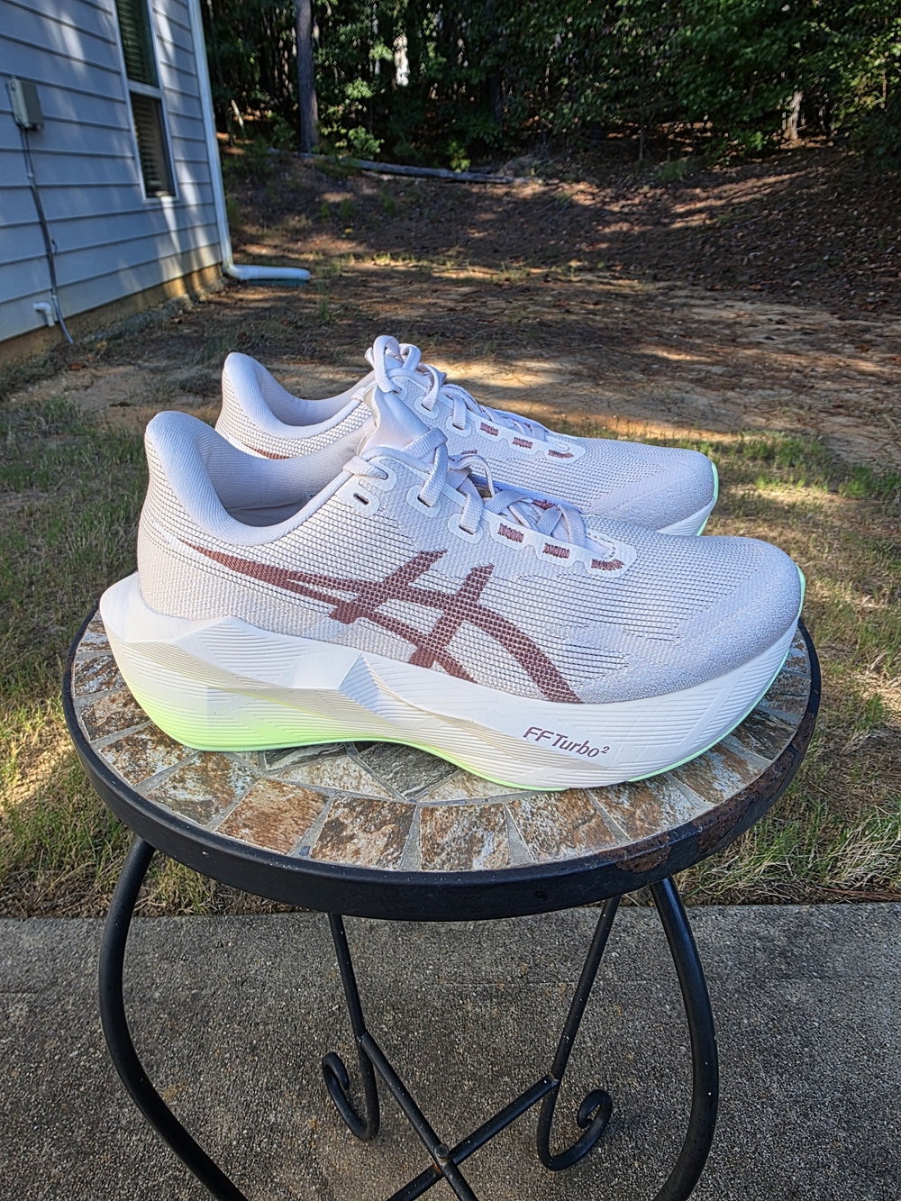 Asics Novablast 6 1012C008 Rose Dust Running Shoe Sneakers Women Size 7 Worn 2x